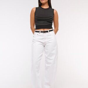 NWT Curve Love Mid Rise Barrel Jean - 32 SHORT